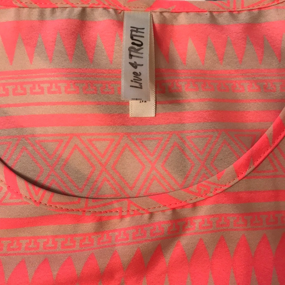 Tank top - Picture 2 of 2